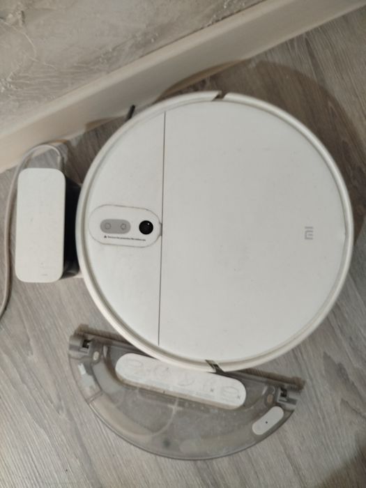 Робот пылесос xiaomi