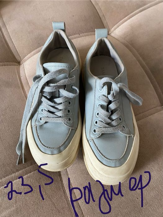 Обувь на всех,в хорошем состоянии