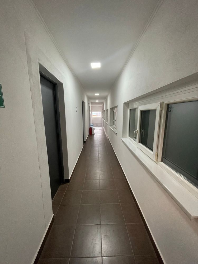 Spatiu de birouri de inchiriat, cu acces direct la centura, zona Metro