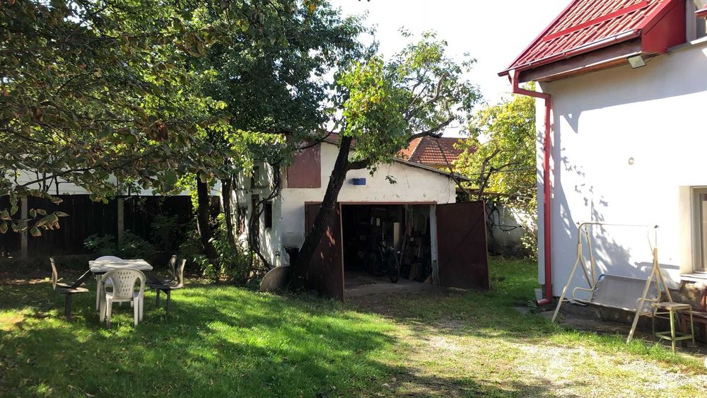 inchiriez casa 4 dormitoare,garaj,singur in curte