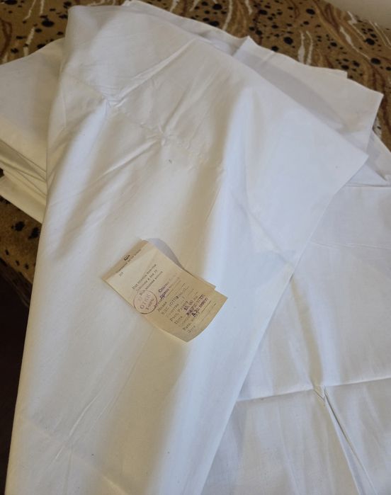 Долни чаршафи-  нови, памучни от 1990г.- 16 бр.еднакви