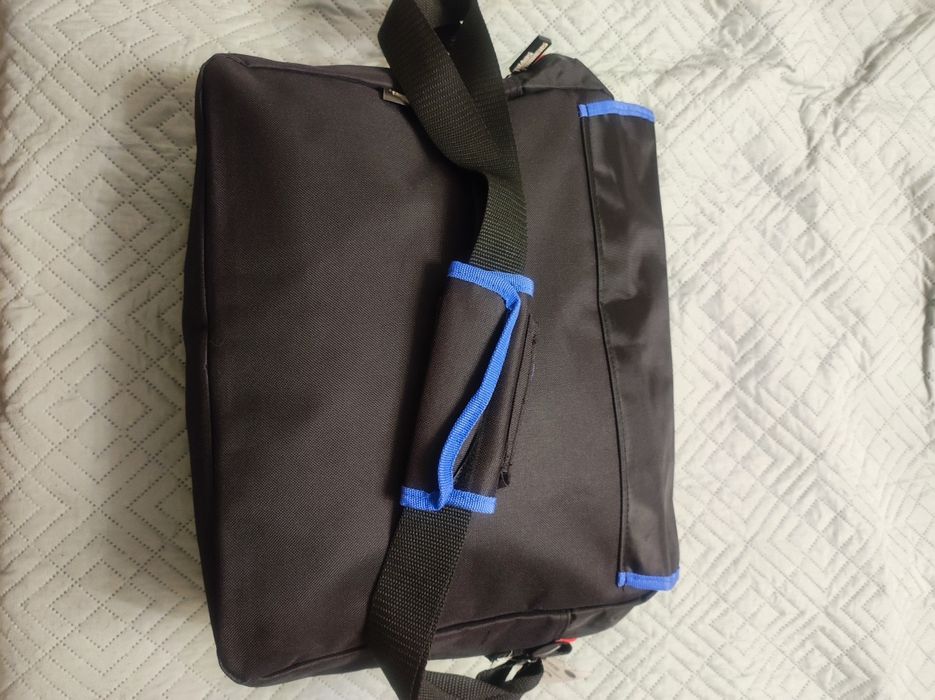 Продам сумку школьную