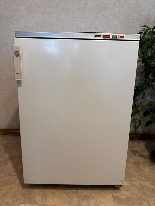 Морозильная камера Бирюса