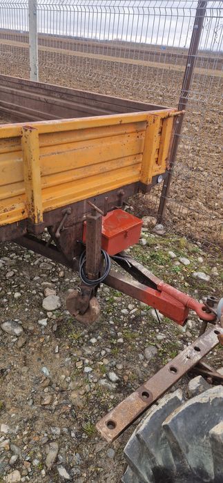 Remorca basculabila 1 ax