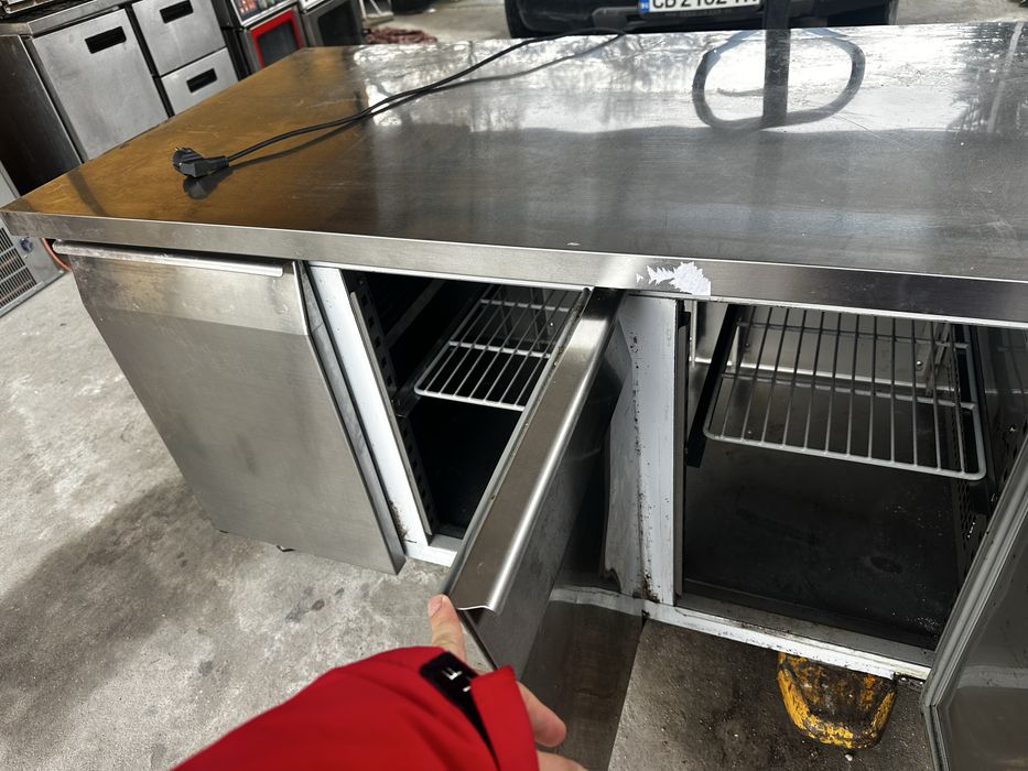 Хладилна маса 180см