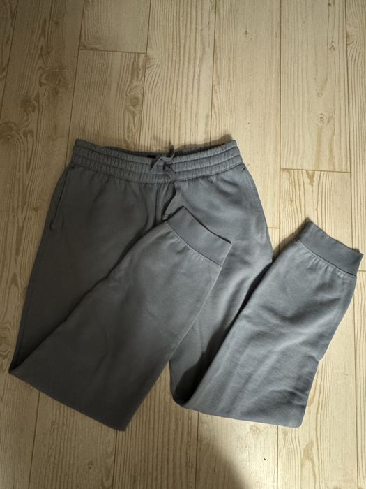 Анцуг H&M размер S