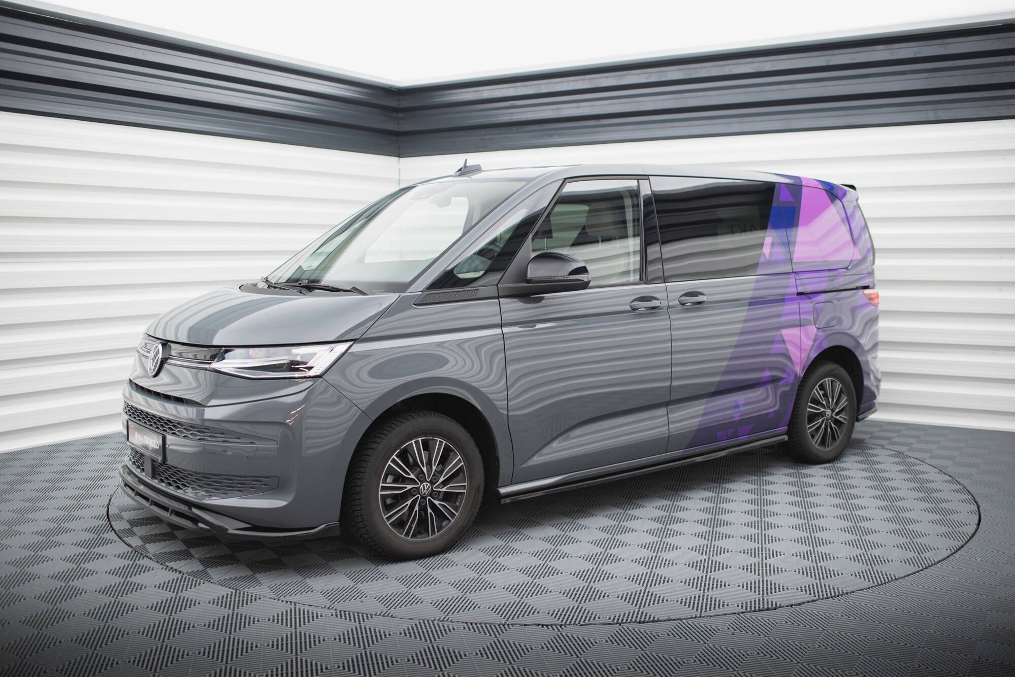 Pachet Prelungiri compatibil cu Volkswagen Multivan T7 Maxton Design