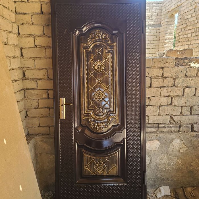 Eshiklar tayyorlaymiz.