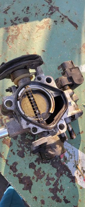 Clapeta acceleratie Toyota auris  cod: 22270-22050