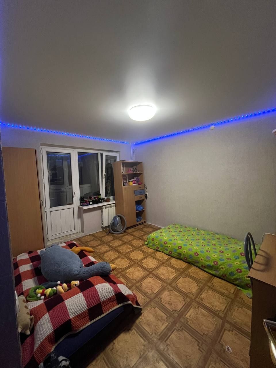 Срочно продам 2х комнатную квартиру