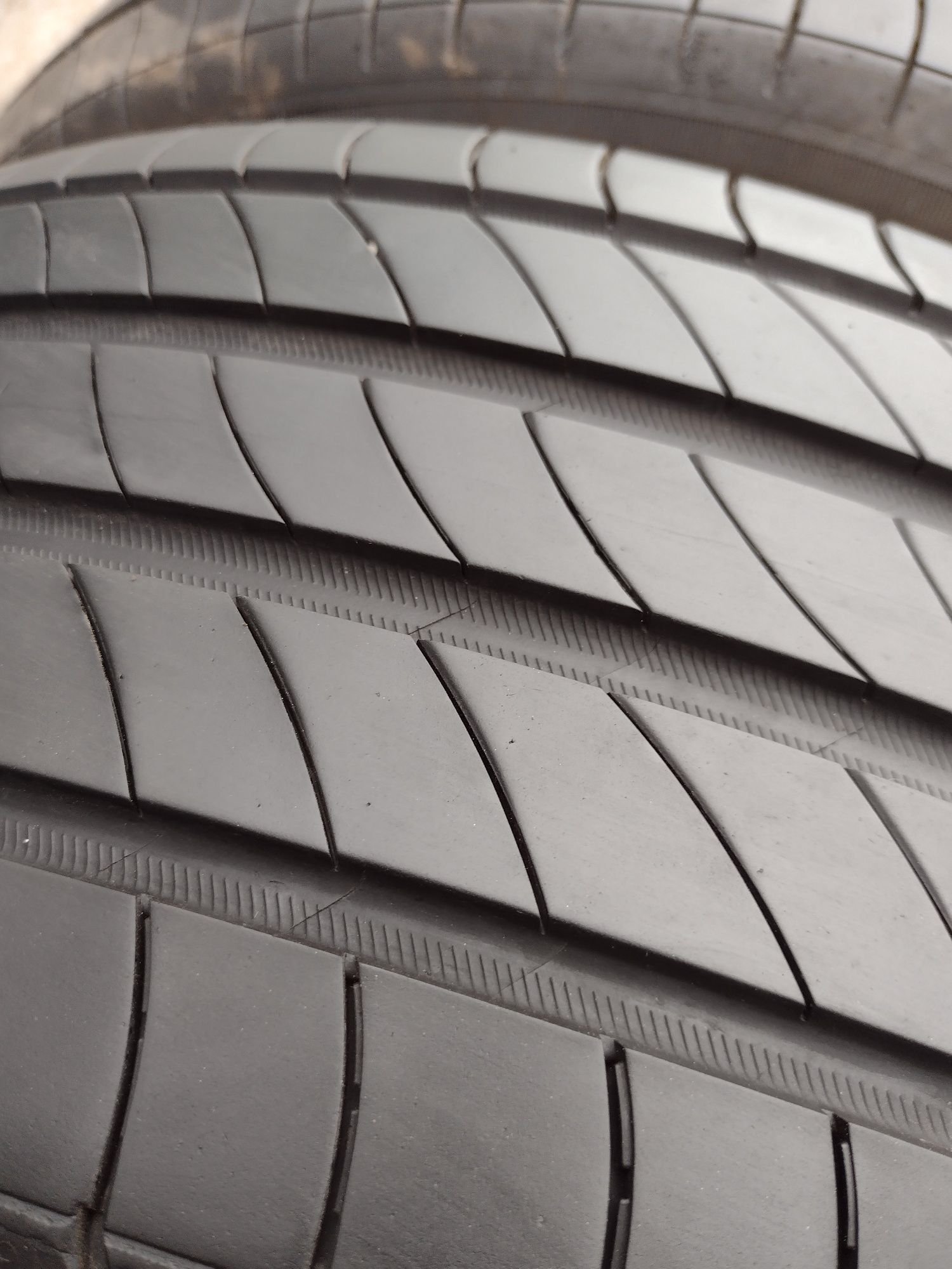 Michelin Premacy4. 4бр.215/50/17 дот0320