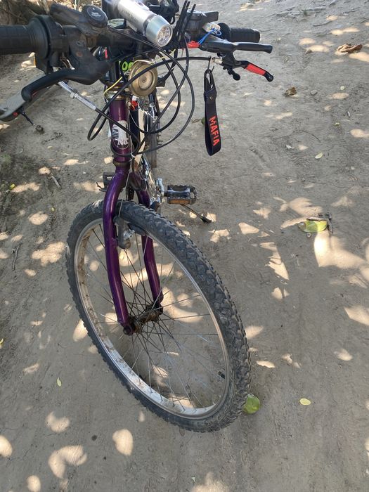 Bicicleta cu motor 80 cc 3,3 cp