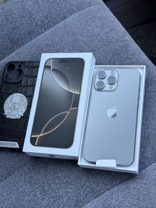  iPhone 16pro max 5G 256gb HX/A EAC natural titanium сост.
