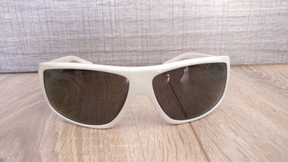 100% оригинални слънчеви очила GUESS.Унисекс.
