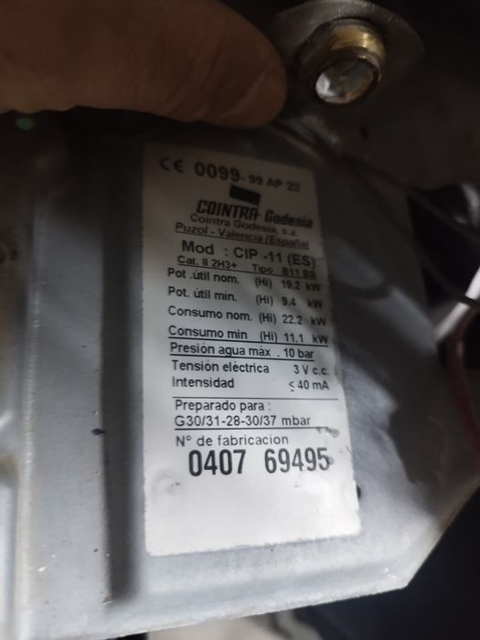 Incalzitor de apa pe butelie