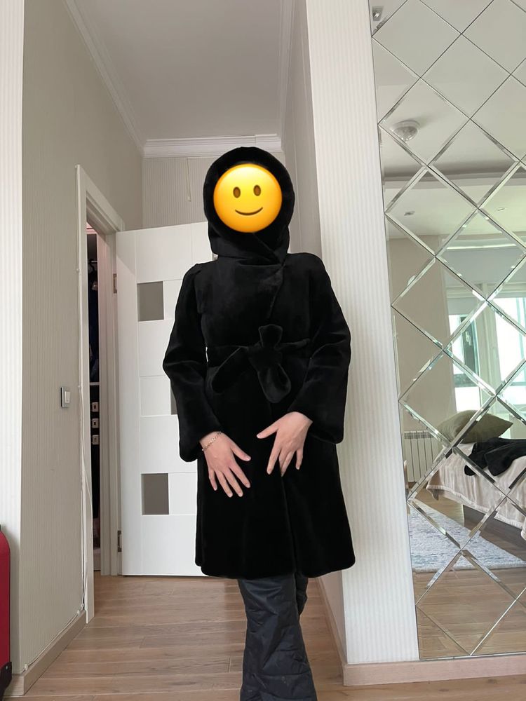 Продам стриженную норковую шубу,на худенькую, маленькую девушку, xs.