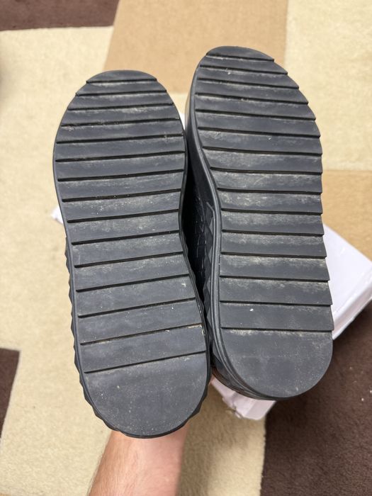 Tenesi piele Guess  (26 cm)