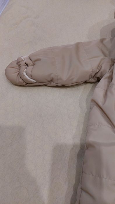 Бебешки космонавт и подарък памперс гащички на Pufies