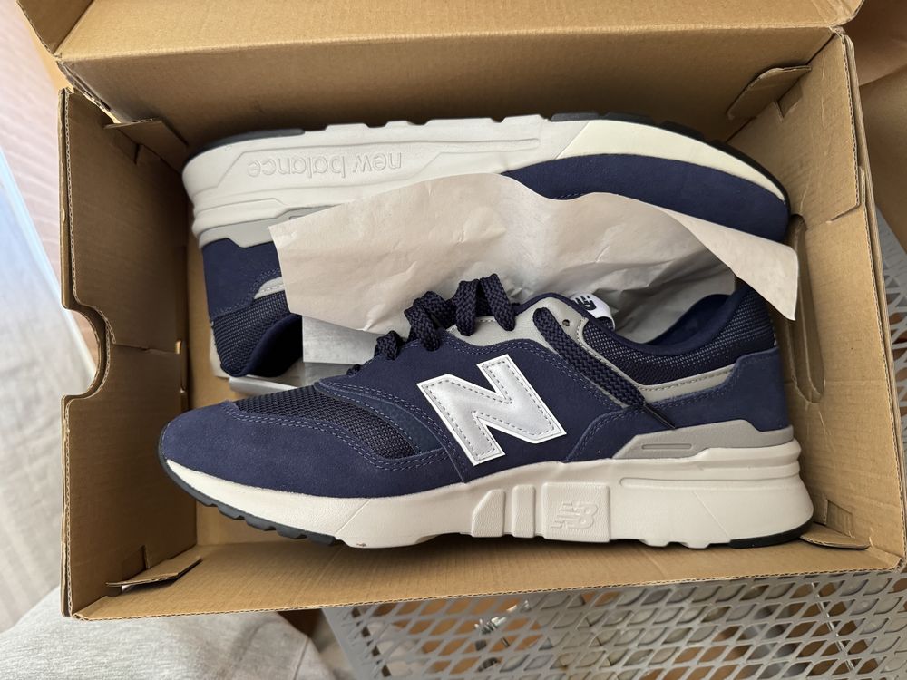 Обувки New Balance 997H