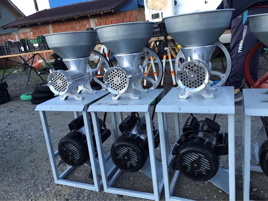 Masina de tocat carne