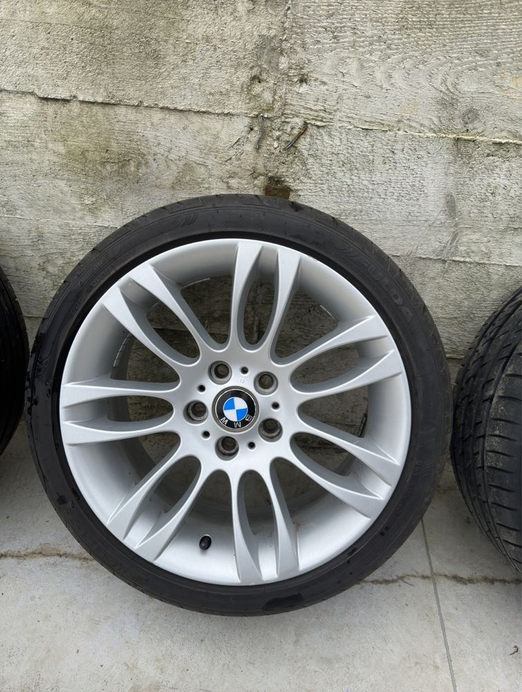 Jante 5x120 BMW M R18 in doua marimi style 195 schimb cu jante Mercede