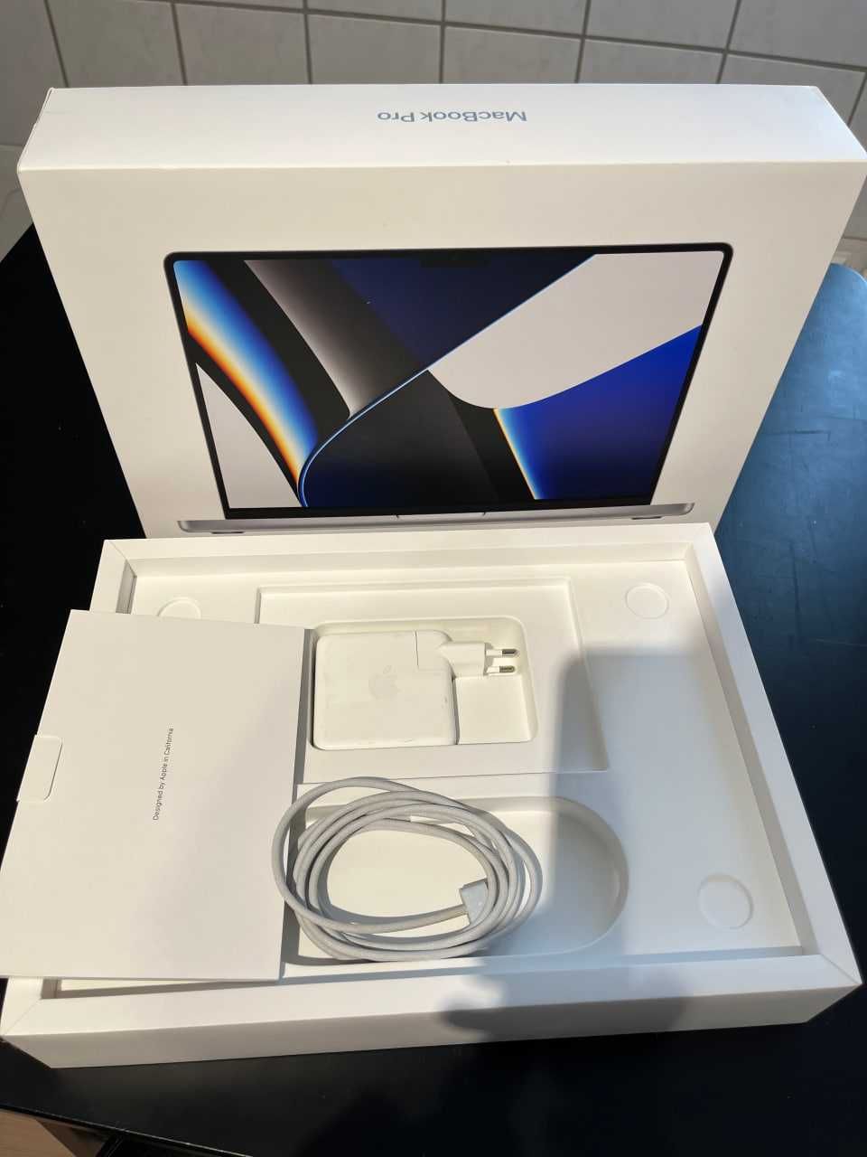 MacBook Pro M1 Pro 14-inch 16/512 GB Ideal