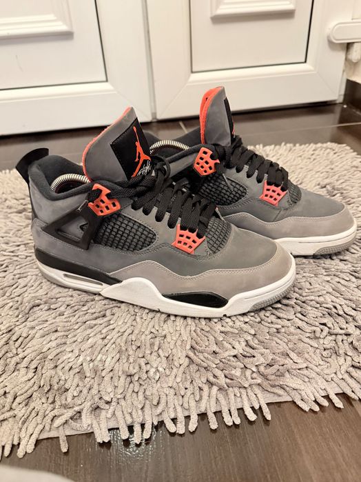 Jordan 4 Retro Infrared
