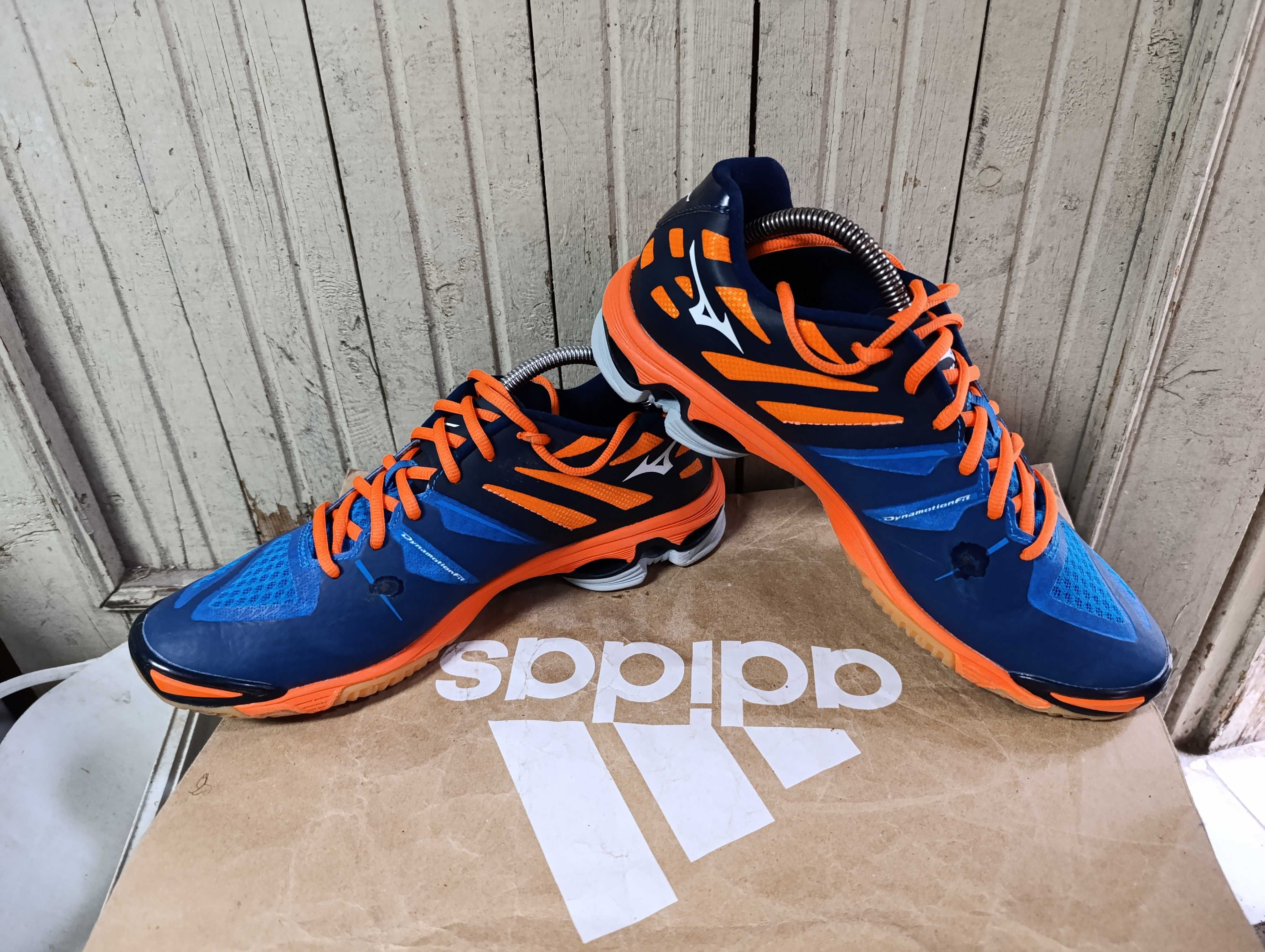 Mizuno Wave Lightning Z''оригинални маратонки 43 номер