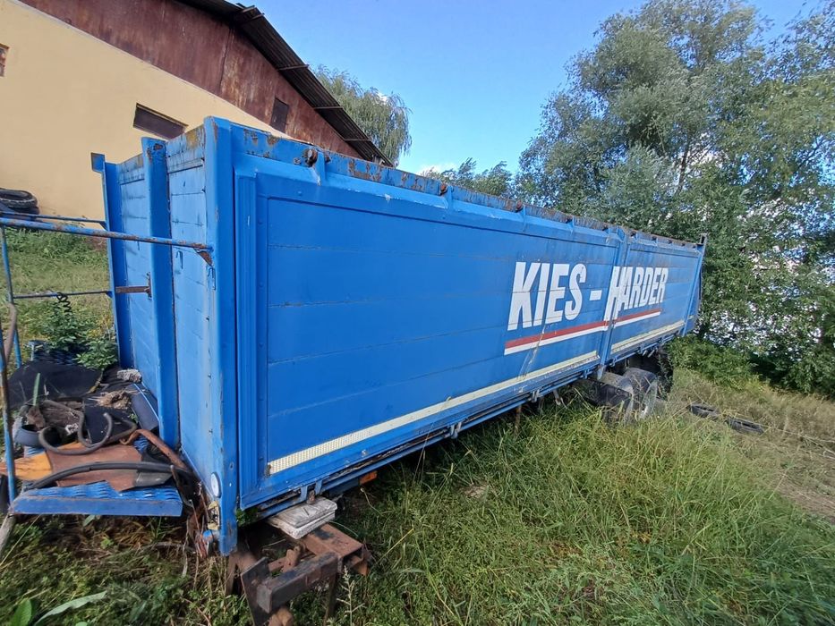 Semiremorca basculanta ,din aluminiu