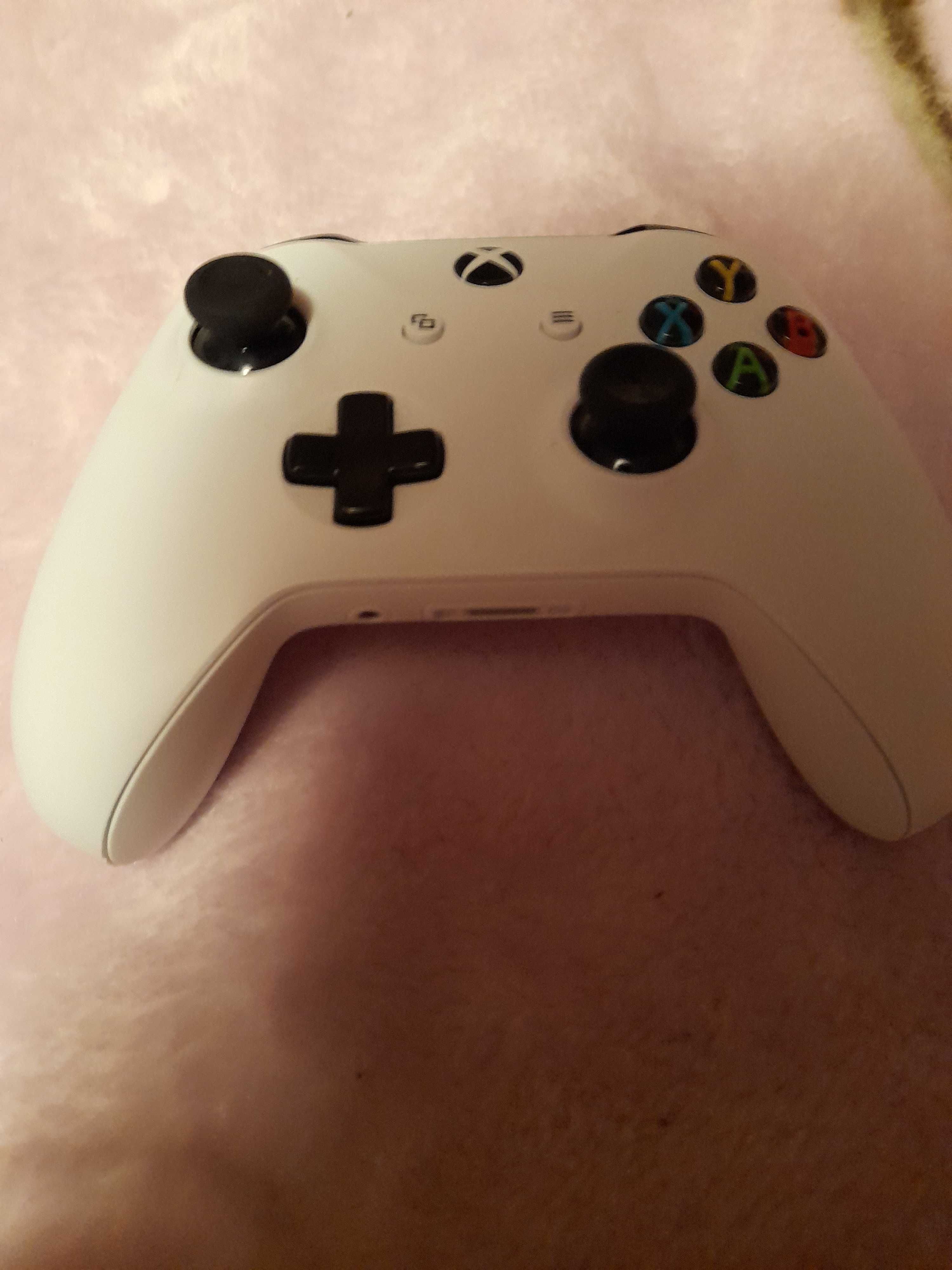 xbox one s 1th spatiu stocare