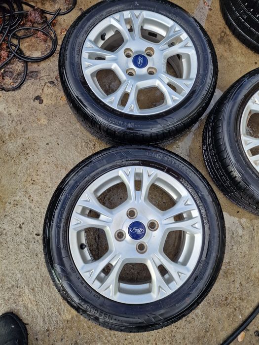 Janta aluminiu Ronal de rezerva cu cauciuc vara Ford Fiesta 4×108