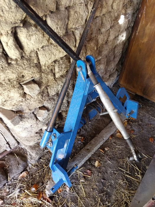 Тричкови навесни шишове за рулонни бали!