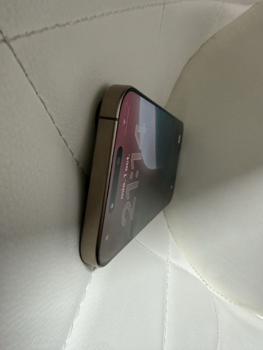Iphone 16 pro max desert titanium