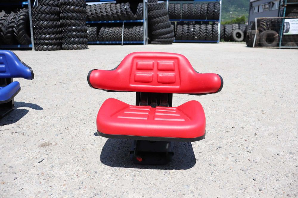 Scaun Nou Universal pentru Tractor cu Garantie AgroMir Livrare Oriunde