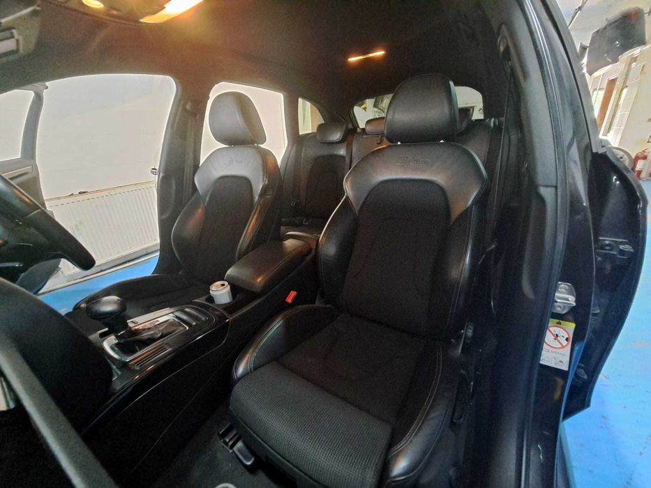 Dezmembrari  Audi A4 B8 2.0 TDI automata cod motor  CGL 2012 -2015