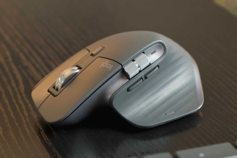 Срочно продам мышь Logitech MX Master 3s