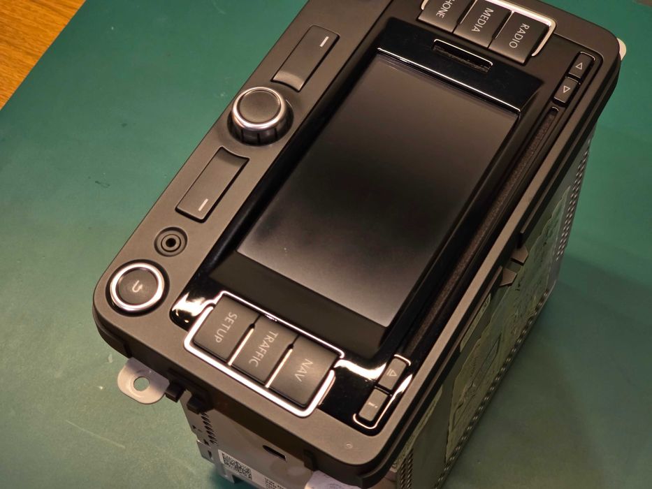 RNS 315 с вход за камера и SD карта