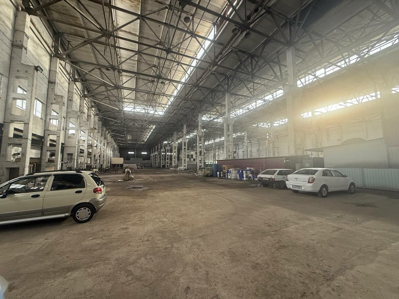 Продаётся и сдаётся в аренду 1,4 га. производственная база.