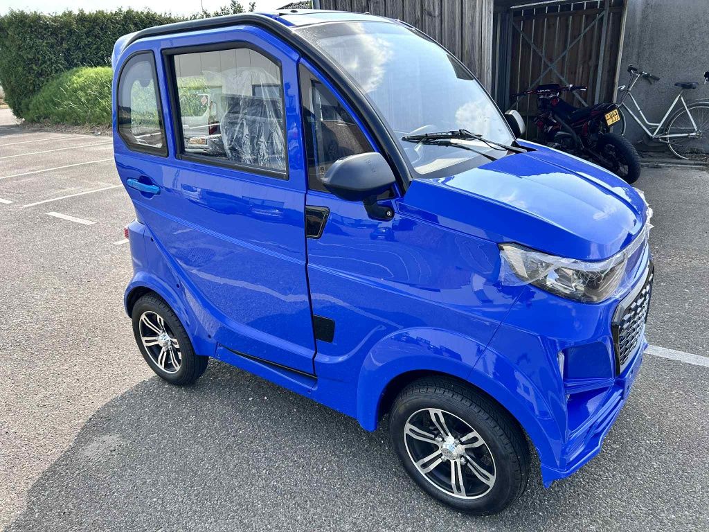 Mașină electrica " Econelo