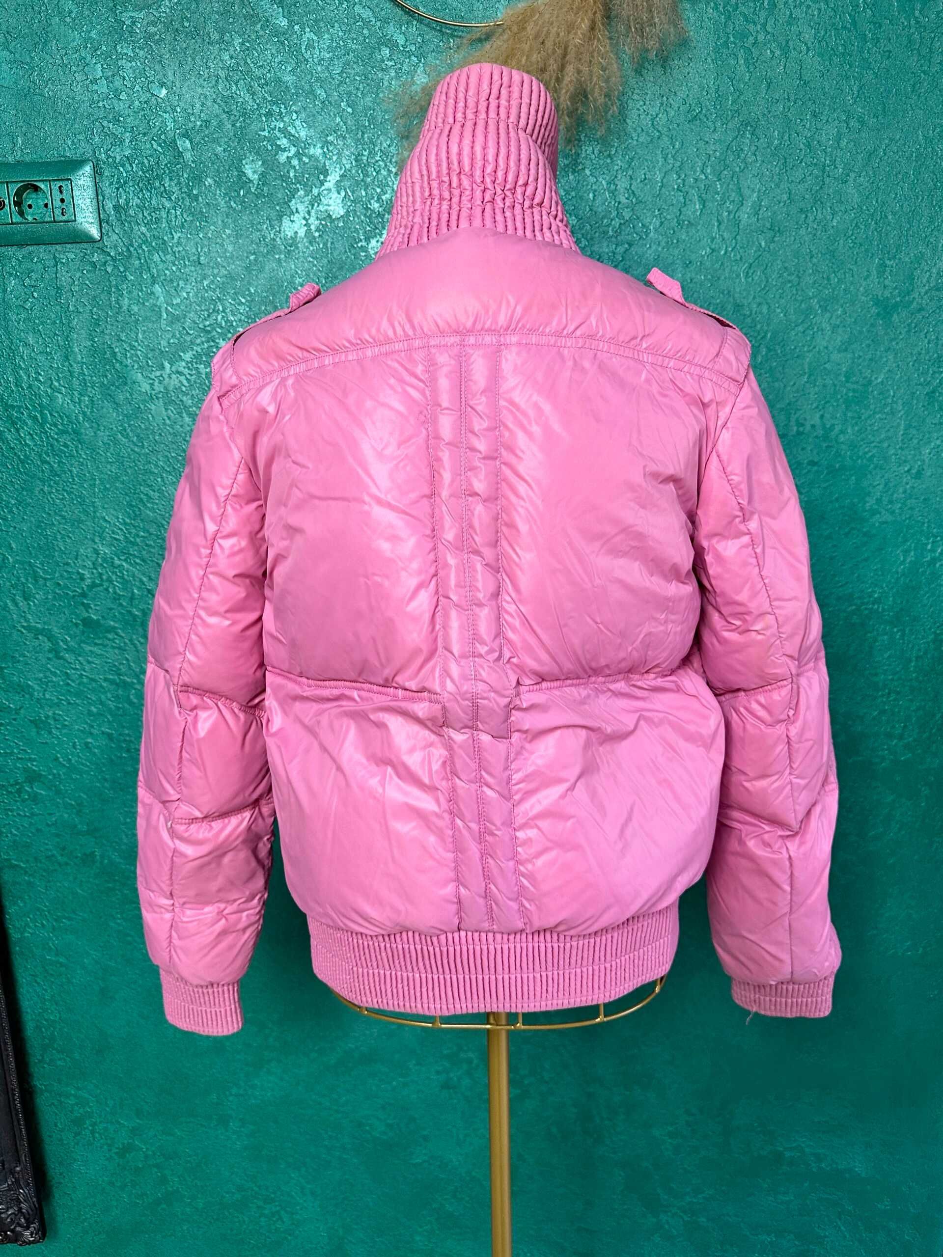 Geacă MONCLER roz, mărimea XS-S