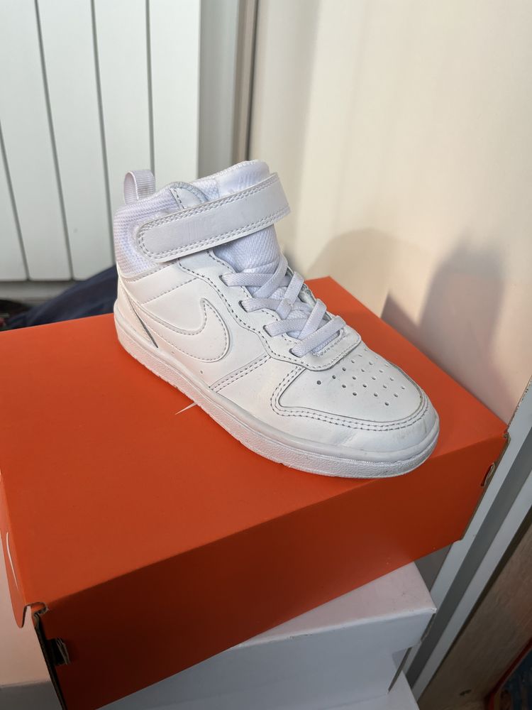 Nike кецове бели