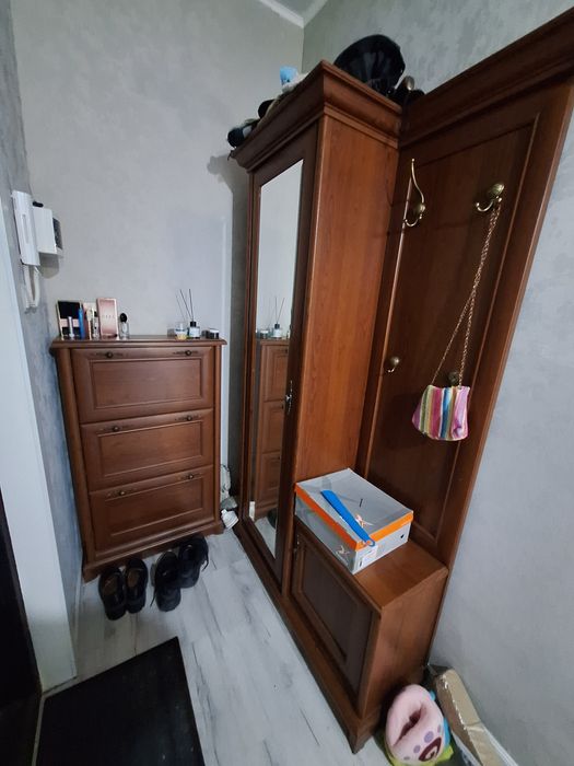 Продаём прихожку и обувницу