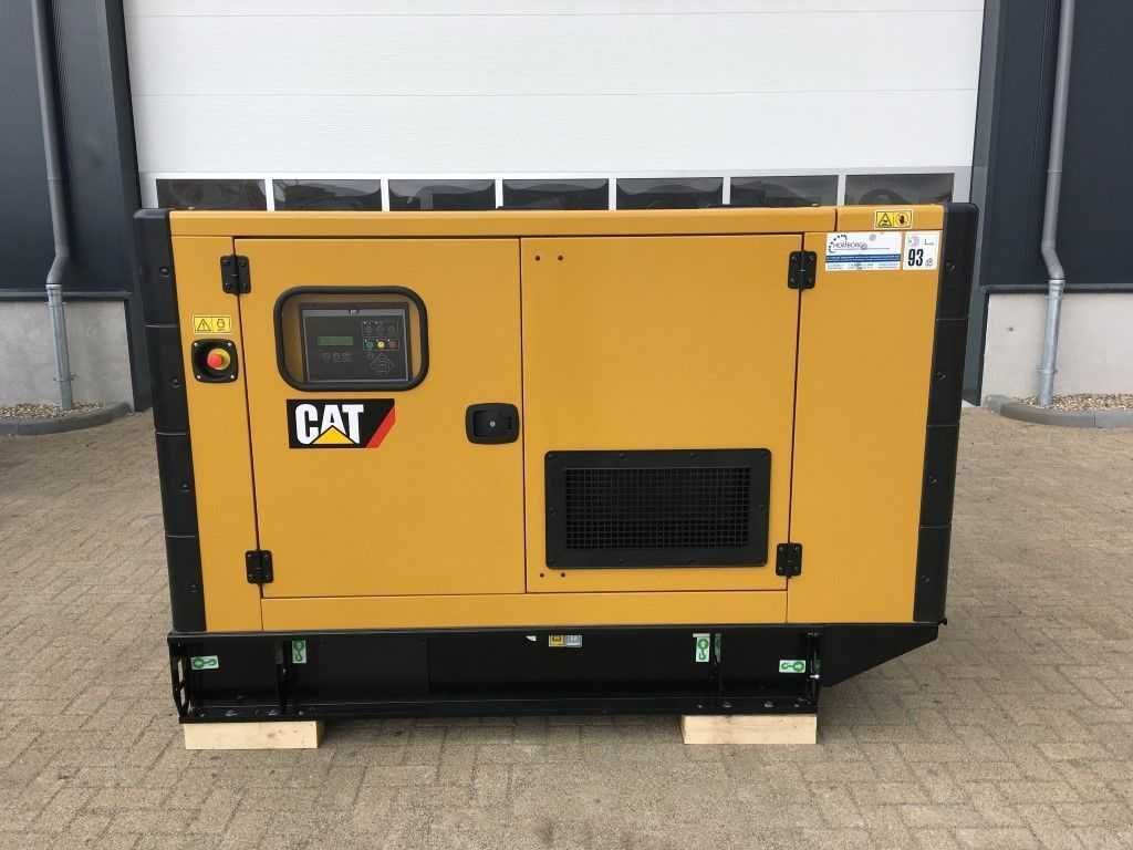 Generator Caterpillar 50 kWa nou 2022, garantie, silentios, motor C3.3