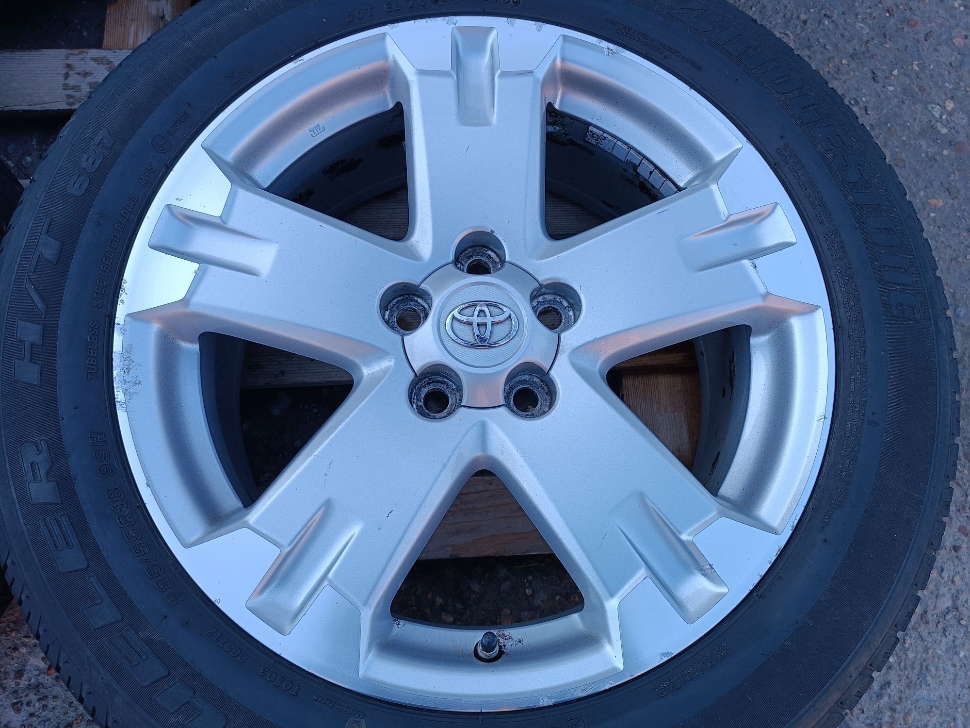 Лети джанти 18ки 5х114.3 Toyota + гуми 235/55/18 Bridgestone