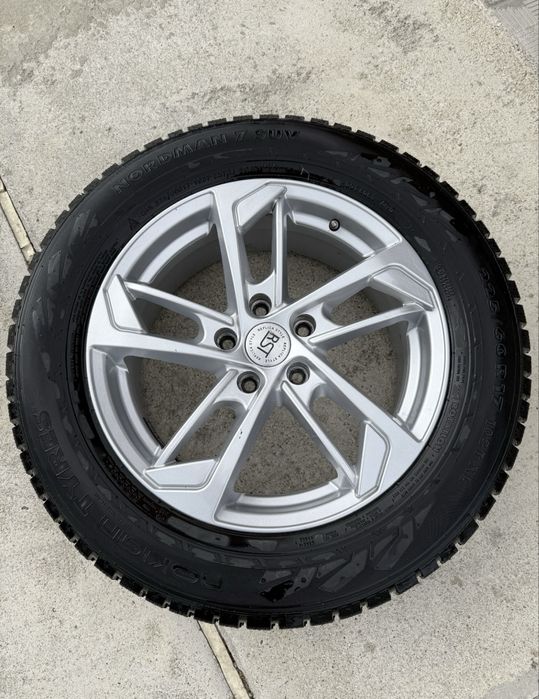 Продам комплект дисков размер 17