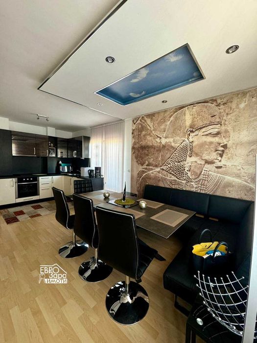 Продава се Тристаен апартамент в Стара Загора, Център - 125 кв.м за 1240 €/кв.м - Снимка #2