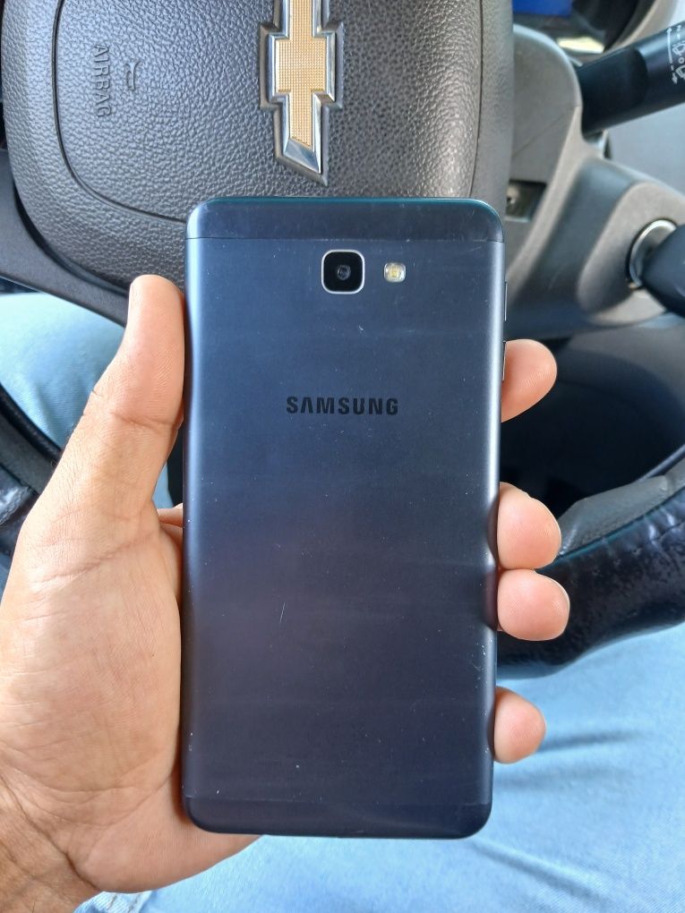 Samsung Galaxy J7 prime
