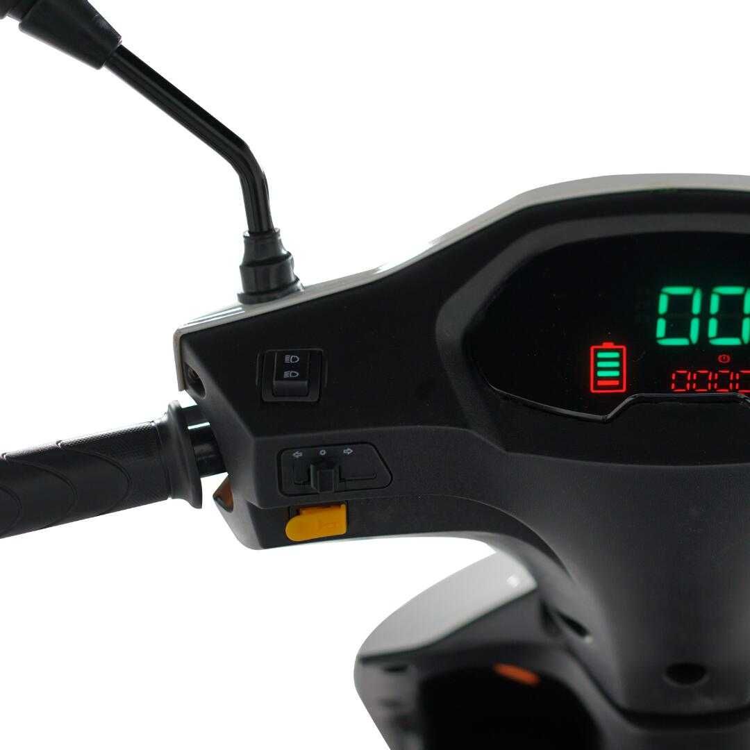 Scuter electric KUBA Eco Rider MQ, 25 km/h, gri, nu necesita permis