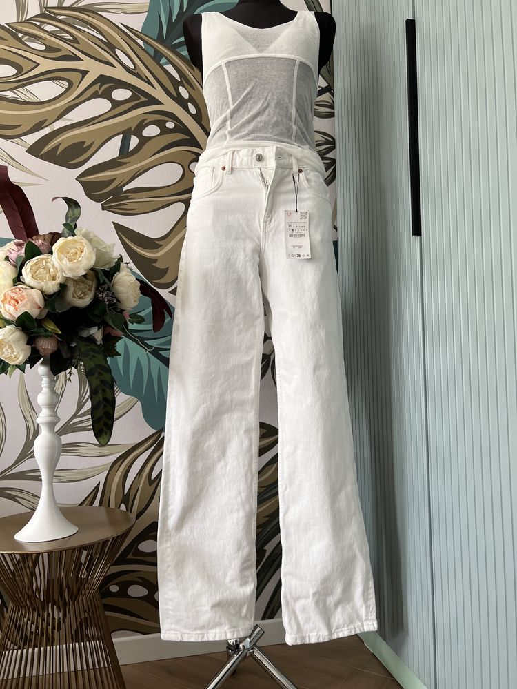 Blugi albi Zara colectia noua wide leg cu talie medie