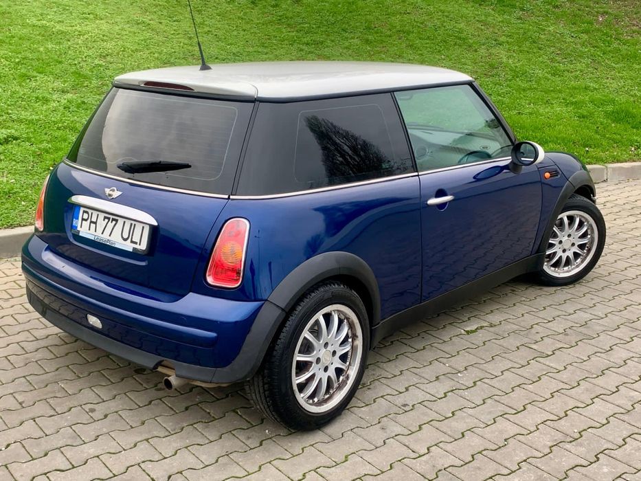 Mini Cooper 1.6 benzina/90 cp